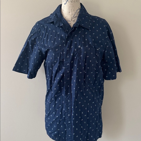 Men's Navy Blue Casual Button Down Shirt - Picture 1 of 3